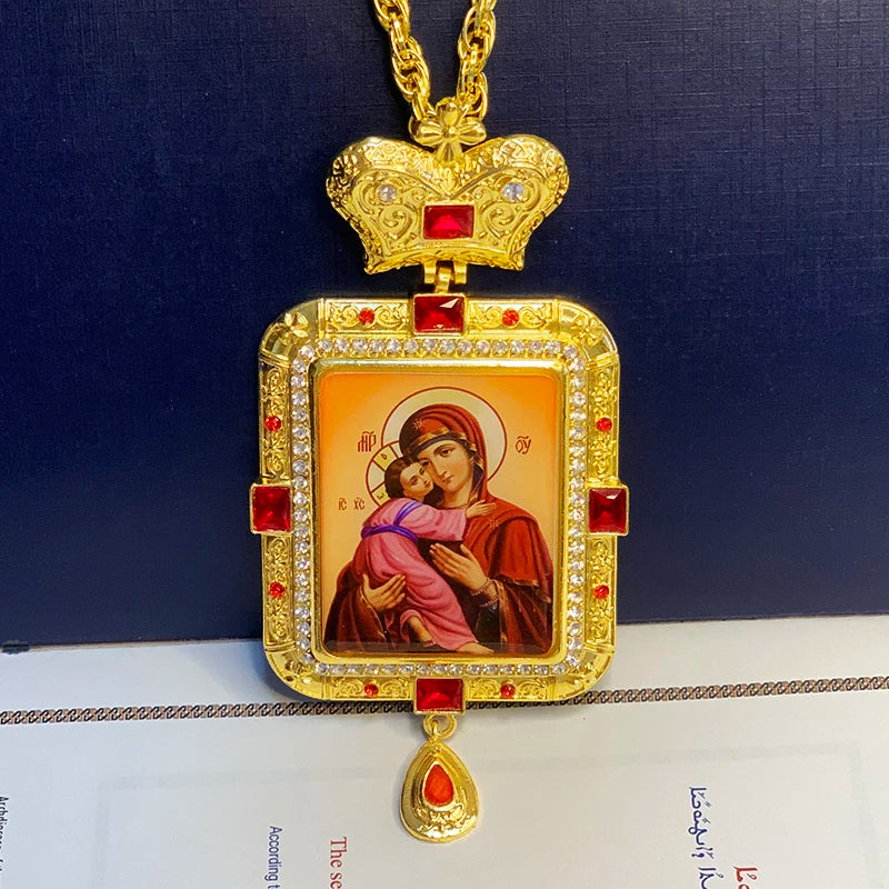 Engolpion with Red Stones